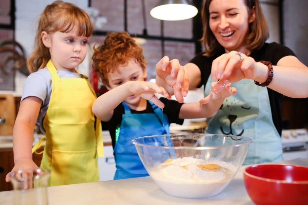 The Lifelong Benefits of Cooking With Your Kids